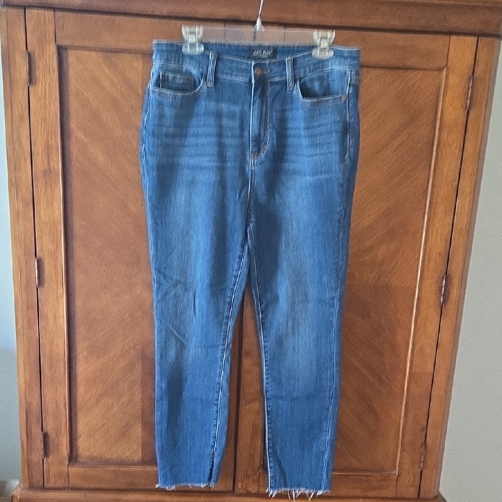 Judy Blue Ankle Cropped Denim Jeans